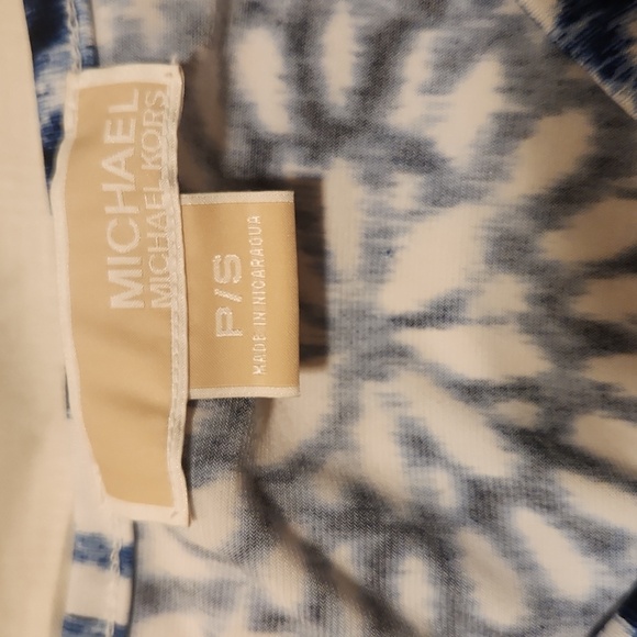 Michael Kors Sleeveless Cowl Neck Top - Picture 2 of 2